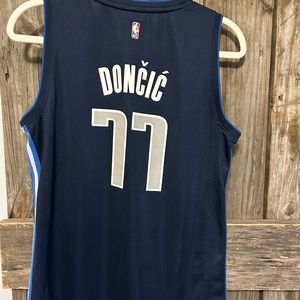 Boys XL Doncic Jersey